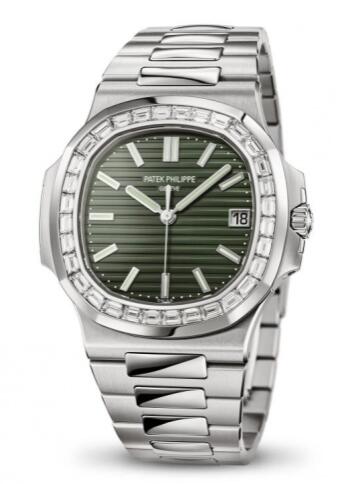 Replica Patek Philippe Nautilus 5711 Stainless Steel / Baguette Green 5711/1300A-001 Watch