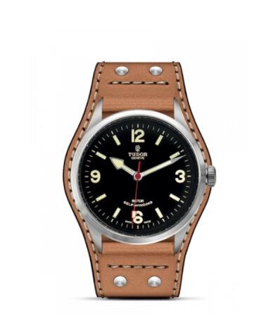 Tudor Heritage Ranger Bund Replica Watch 79910-0002