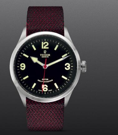 Tudor Heritage Ranger Fabric Replica Watch 79910-0010